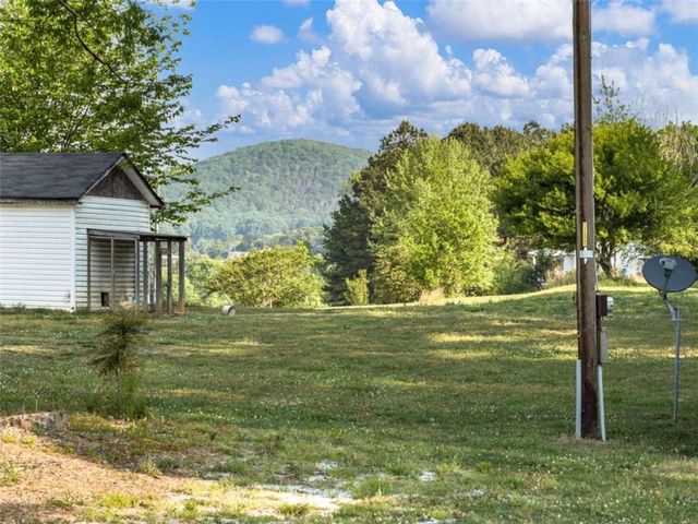 8490 Belton Bridge Road, Lula, GA 30554