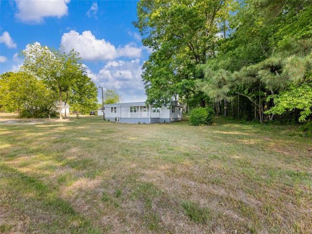 8490 Belton Bridge Road, Lula, GA 30554