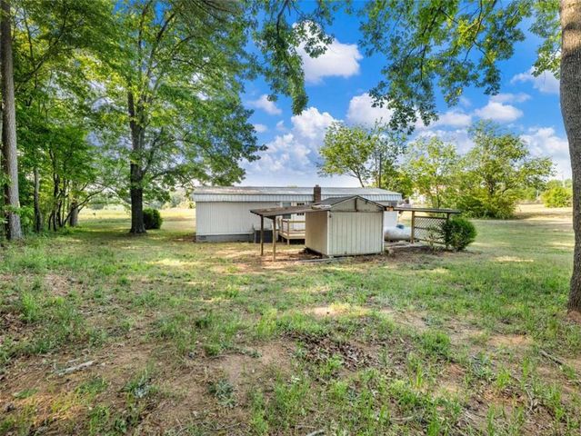 8490 Belton Bridge Road, Lula, GA 30554