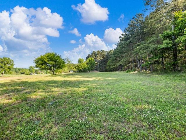 8490 Belton Bridge Road, Lula, GA 30554