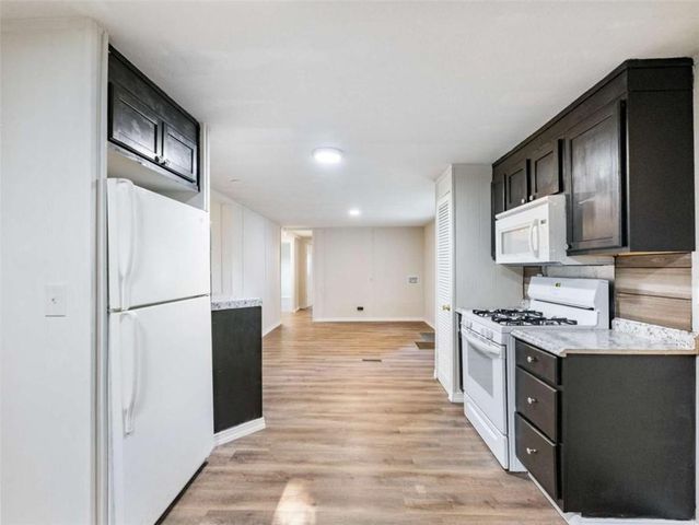 8490 Belton Bridge Road, Lula, GA 30554