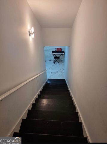 4082 Groveland Park Drive, Powder Springs, GA 30127