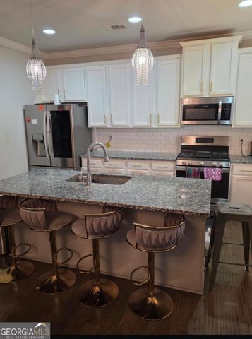 4082 Groveland Park Drive, Powder Springs, GA 30127