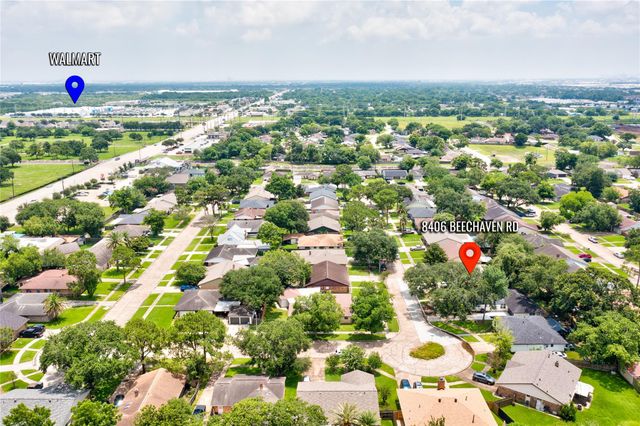 8406 Beechaven Rd, La Porte, TX 77571