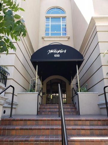 650 Columbia St 211, San Diego, CA 92101
