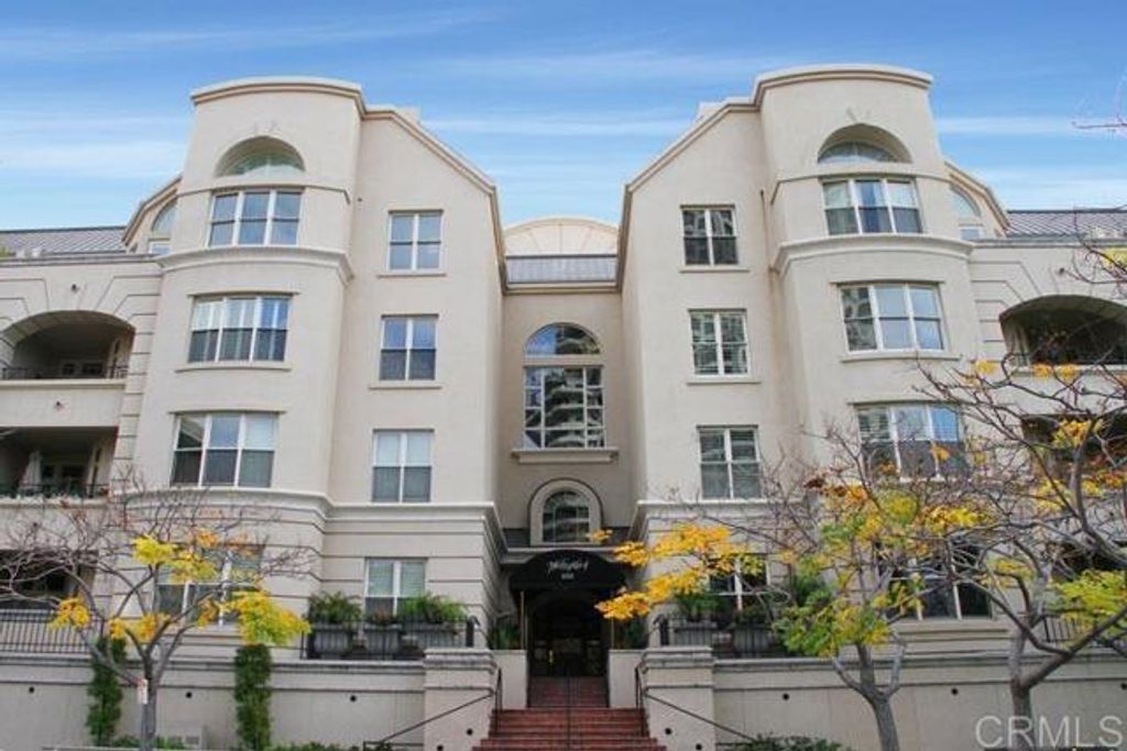 650 Columbia St 211, San Diego, CA 92101