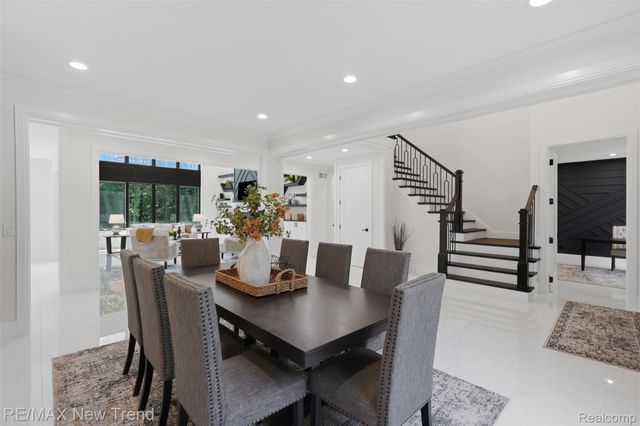 28943 Wintergreen, Farmington Hills, MI 48331