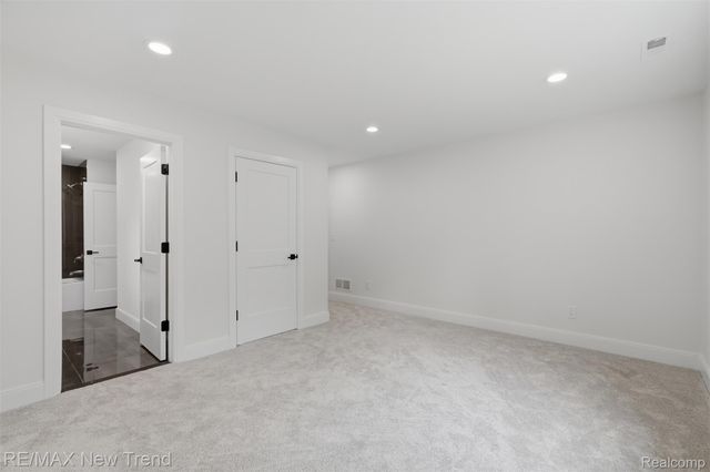 28943 Wintergreen, Farmington Hills, MI 48331
