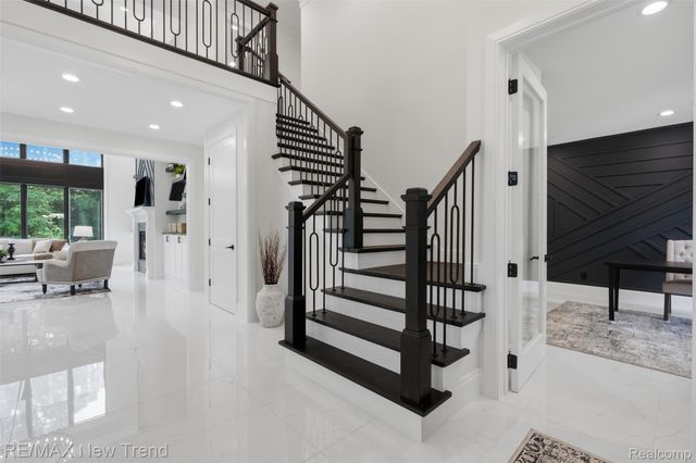 28943 Wintergreen, Farmington Hills, MI 48331