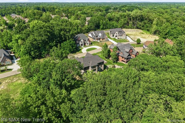 28943 Wintergreen, Farmington Hills, MI 48331