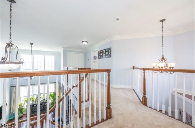 61 Briar Ct, Hardyston Twp., NJ 07419