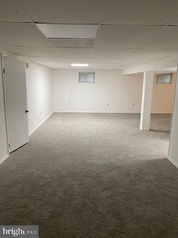 2204 GAYLORD DR, Suitland, MD 20746