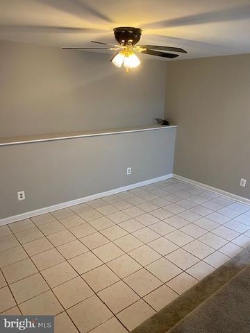 2204 GAYLORD DR, Suitland, MD 20746
