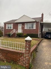 2204 GAYLORD DR, Suitland, MD 20746