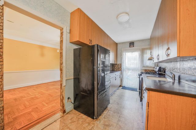 35-24 88th Street, Jackson Heights, NY 11372