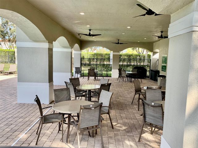 9139 Citrus Isle Lane, Lake Worth, FL 33467