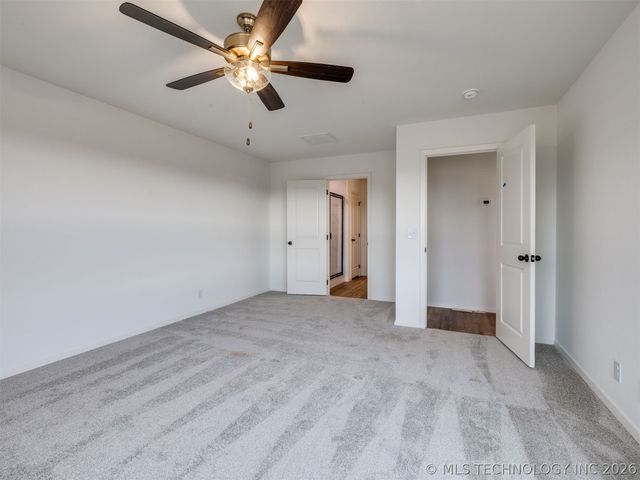 3442 E 153rd Street S, Bixby, OK 74008
