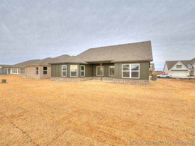 3442 E 153rd Street S, Bixby, OK 74008