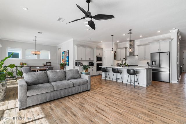 10455 AVENTURA Drive, Jacksonville, FL 32256