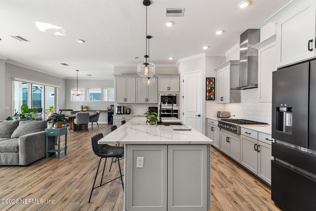 10455 AVENTURA Drive, Jacksonville, FL 32256