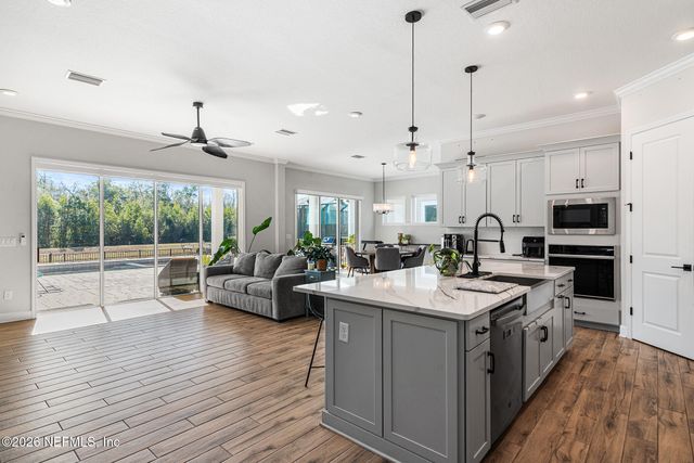 10455 AVENTURA Drive, Jacksonville, FL 32256