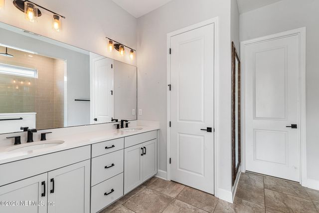 10455 AVENTURA Drive, Jacksonville, FL 32256