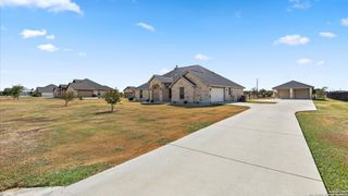 108 Haycraft, Marion, TX 78124