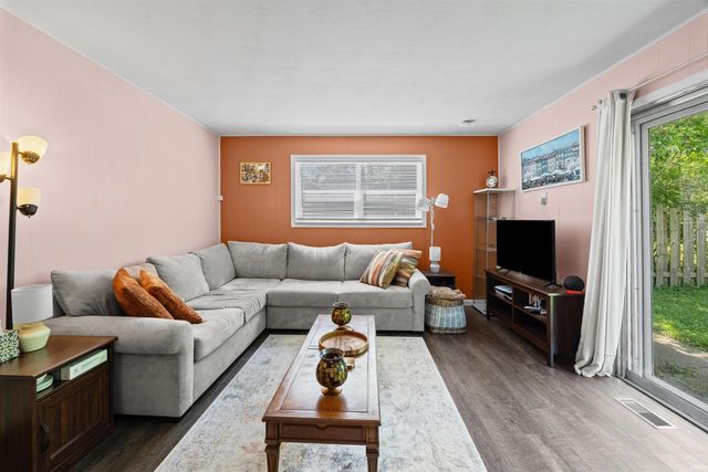 912 Essex Street, West Lafayette, IN 47906