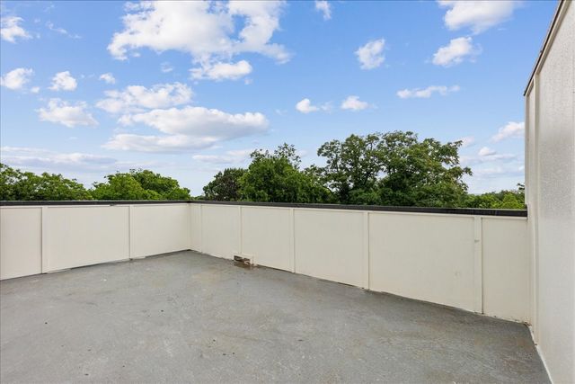 2327 Vagas Street 102, Dallas, TX 75219