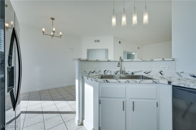 1881 West Alexander Road 1079, North Las Vegas, NV 89032