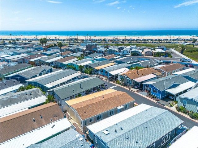 21851 Newland Street 104, Huntington Beach, CA 92646