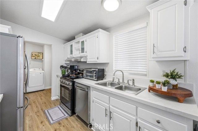 21851 Newland Street 104, Huntington Beach, CA 92646