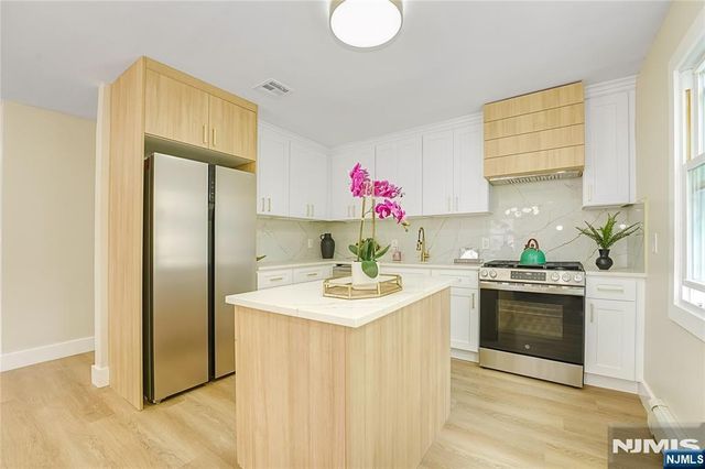 26 Pavonia Avenue, Emerson, NJ 07630