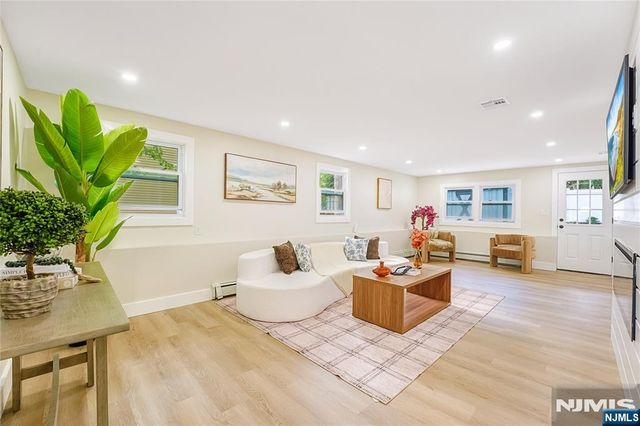 26 Pavonia Avenue, Emerson, NJ 07630