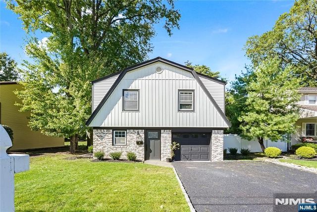 26 Pavonia Avenue, Emerson, NJ 07630