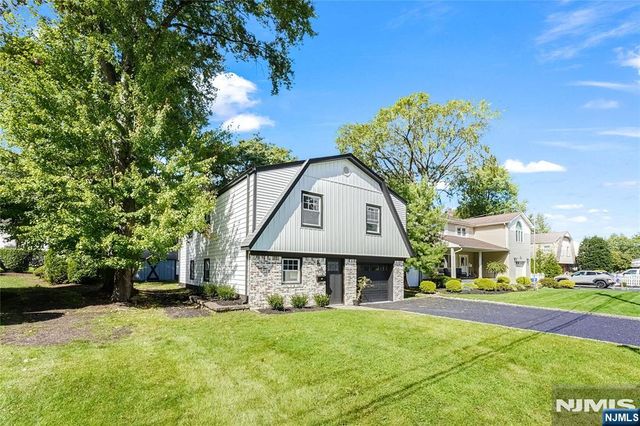 26 Pavonia Avenue, Emerson, NJ 07630
