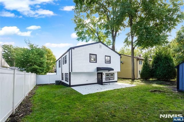 26 Pavonia Avenue, Emerson, NJ 07630