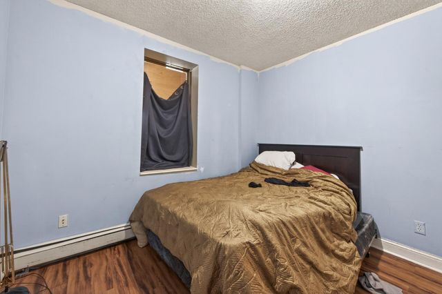 88 Cook Avenue W, Saint Paul, MN 55117