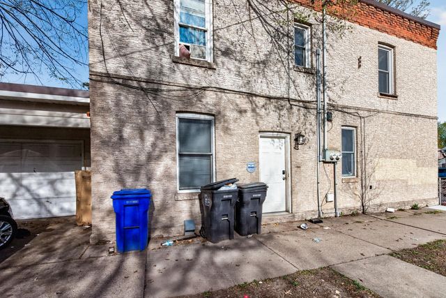 88 Cook Avenue W, Saint Paul, MN 55117