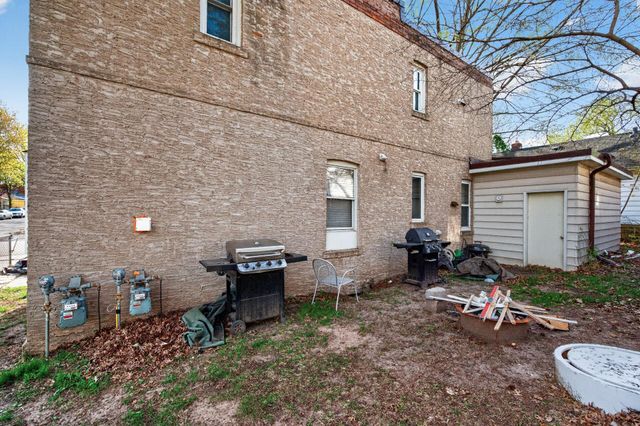 88 Cook Avenue W, Saint Paul, MN 55117