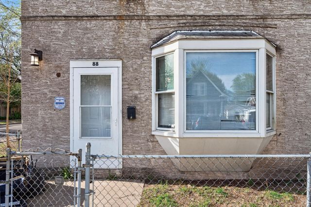 88 Cook Avenue W, Saint Paul, MN 55117