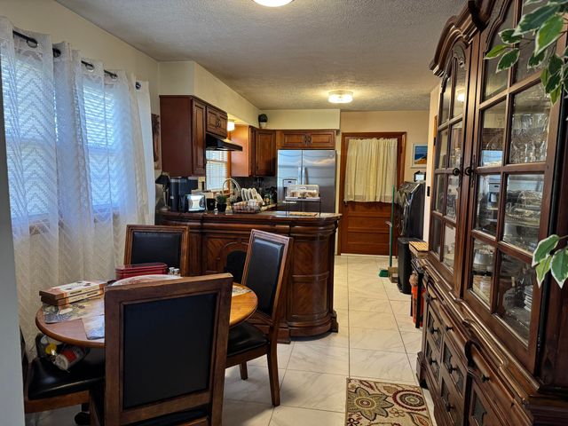 149 Cherokee Avenue, Russell Springs, KY 42642