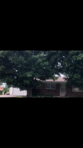 149 Cherokee Avenue, Russell Springs, KY 42642