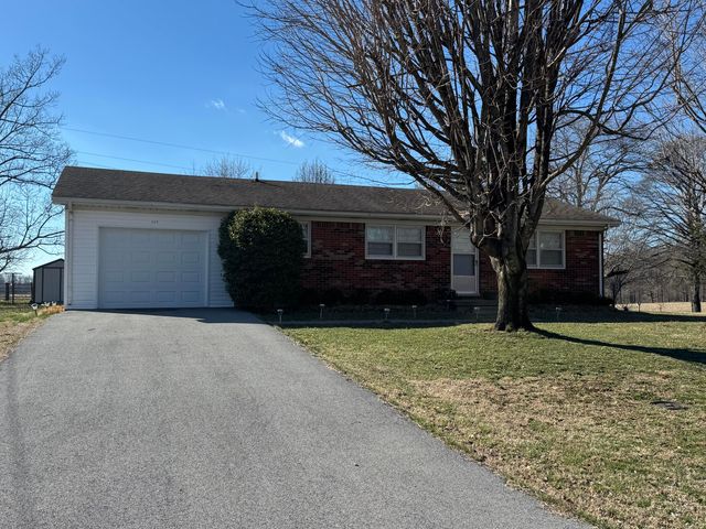 149 Cherokee Avenue, Russell Springs, KY 42642