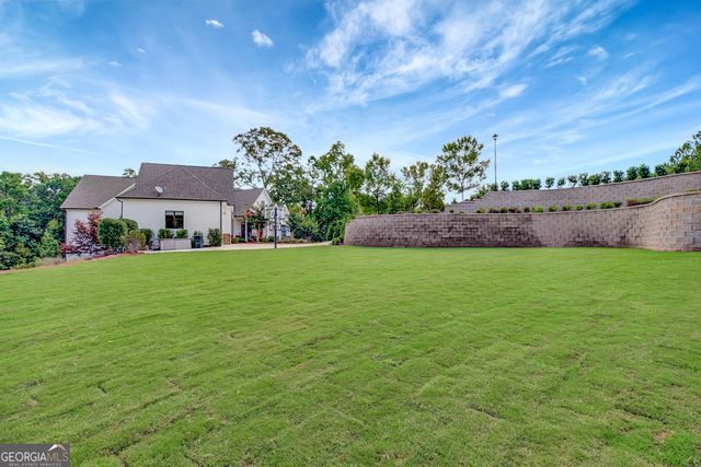 25 Paragon Point, Newnan, GA 30265