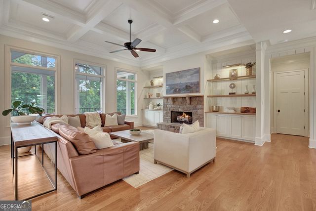 25 Paragon Point, Newnan, GA 30265