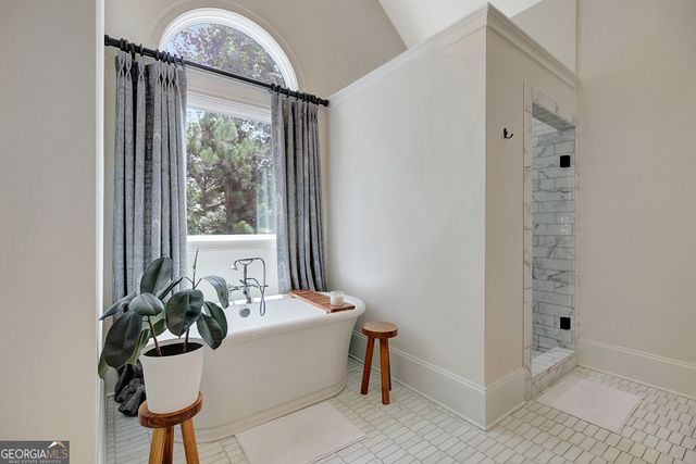 25 Paragon Point, Newnan, GA 30265