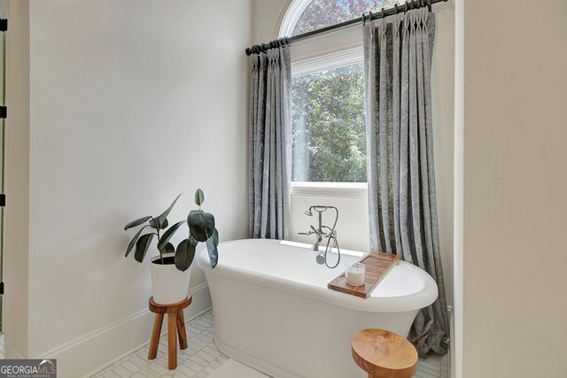 25 Paragon Point, Newnan, GA 30265