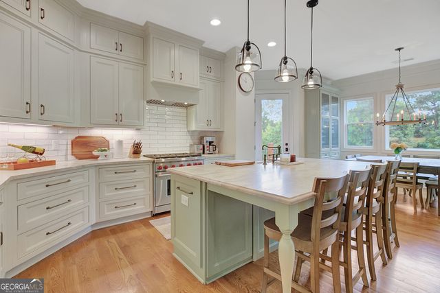 25 Paragon Point, Newnan, GA 30265