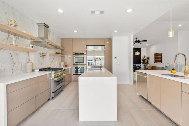 47215 Heliotrope Drive, Palm Desert, CA 92260